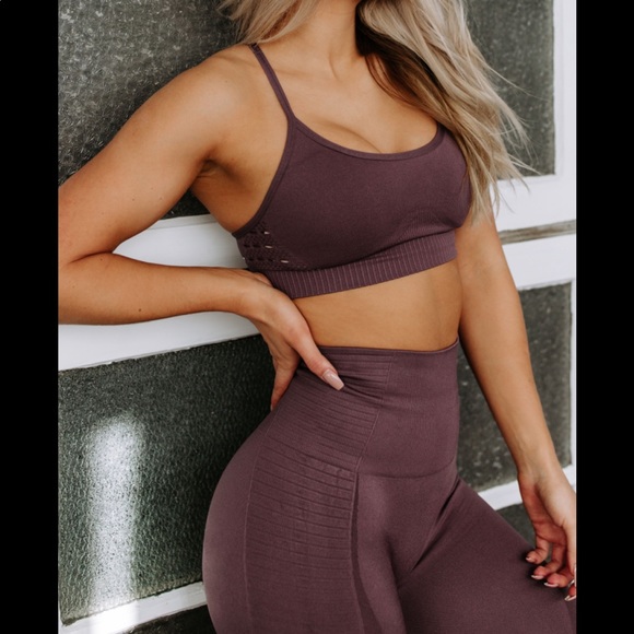 Gymshark 🚫🚫SOLD🚫🚫 - Picture 2 of 7